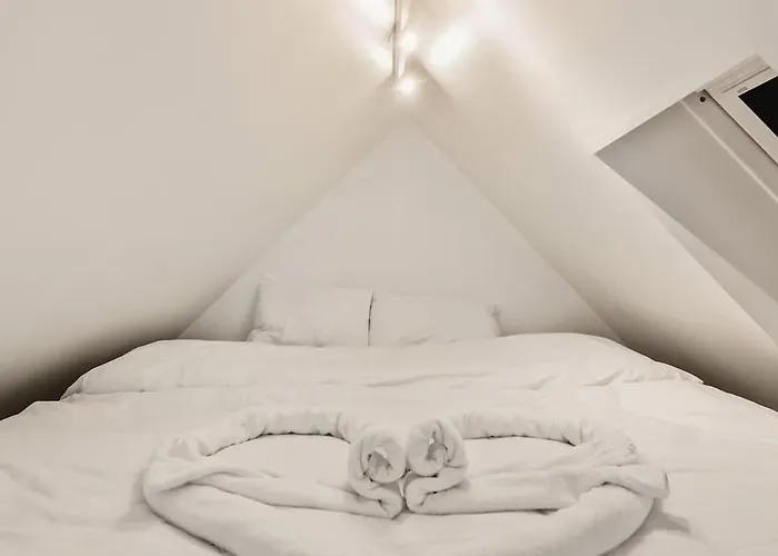 Dinbnb Appartments L Traditional Bergenshouse I Charming I Familiy Bergen